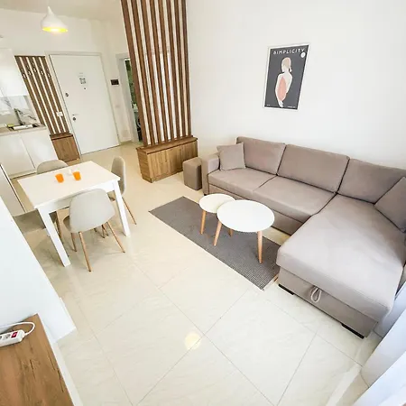 Golem Paradise 768 Apartament Golem (Tirana)